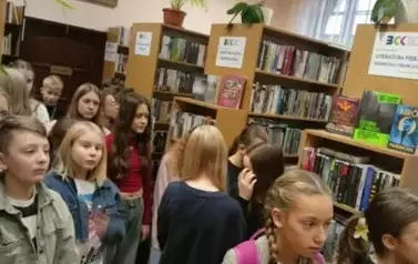 1 (6)