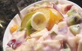 3. Sałatka owocowa- Wiktoria Fajkowska - VIIa