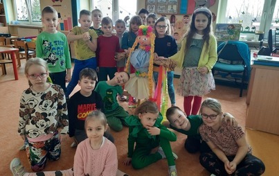 Zdjęcie do 6 latki pożegnały zimę, przywitały wiosnę